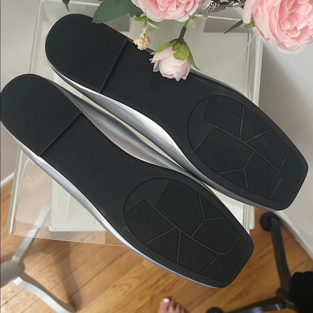 Silver and Rhinestone Flats - Picture 6 of 9